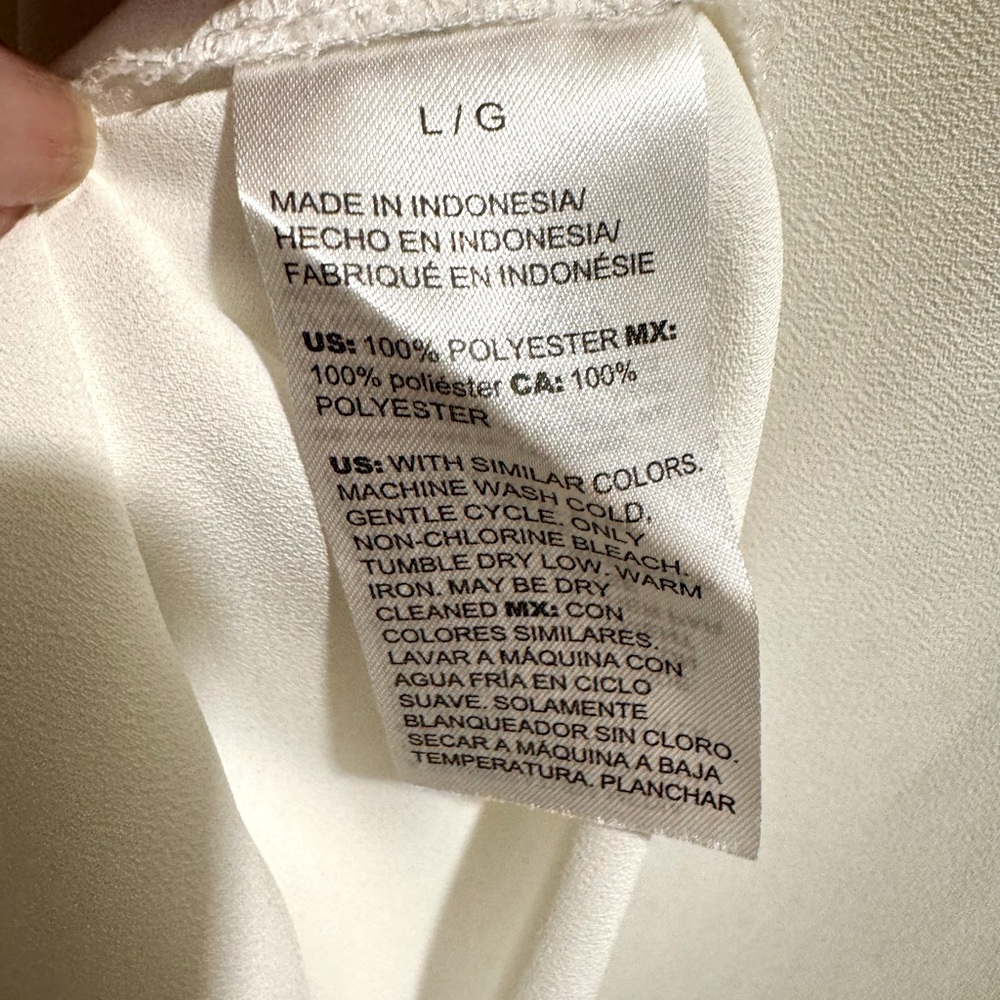 WHBM ivory button down shirt - Picture 9 of 9